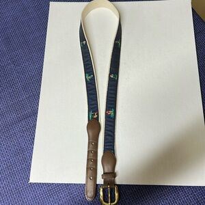 Golfer navy on canvas ribbon belt brass buckle size 40 made in USA